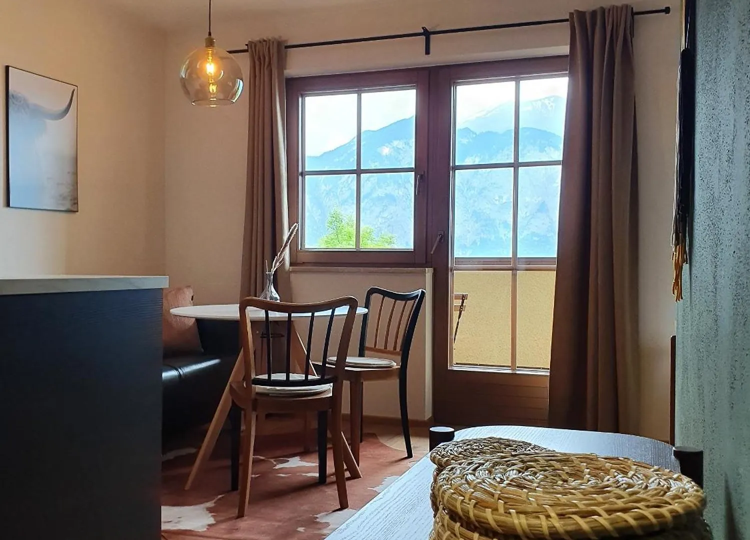 Alpenflair Apartment Mit Balkon - Inkl Parkplatz #6 إنسبروك